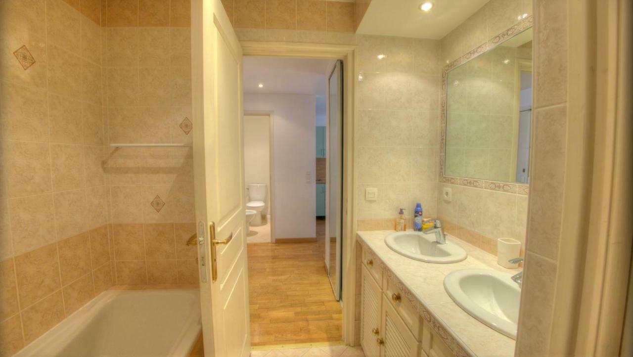 2 Pieces 57 Rue D'Antibes Proche Palais Apartment Cannes Bagian luar foto
