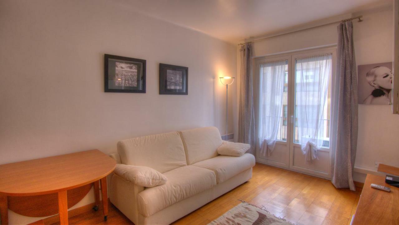 2 Pieces 57 Rue D'Antibes Proche Palais Apartment Cannes Bagian luar foto